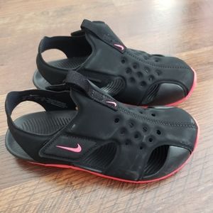 Nike Sunray Sandals Girls 13